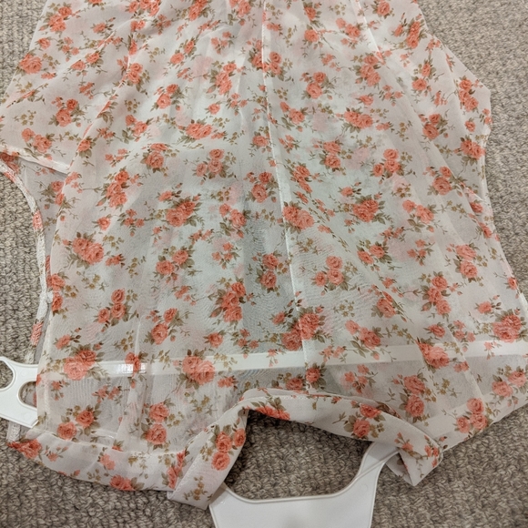 Shirt - Picture 4 of 4